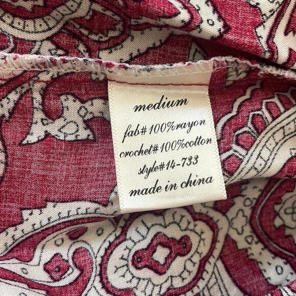 Blue Rain Medium Blouse Red White Paisley 3/4 Sleeve Half Button Style #14-733 - Picture 8 of 9